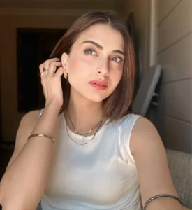 Farhana Bhat Biography